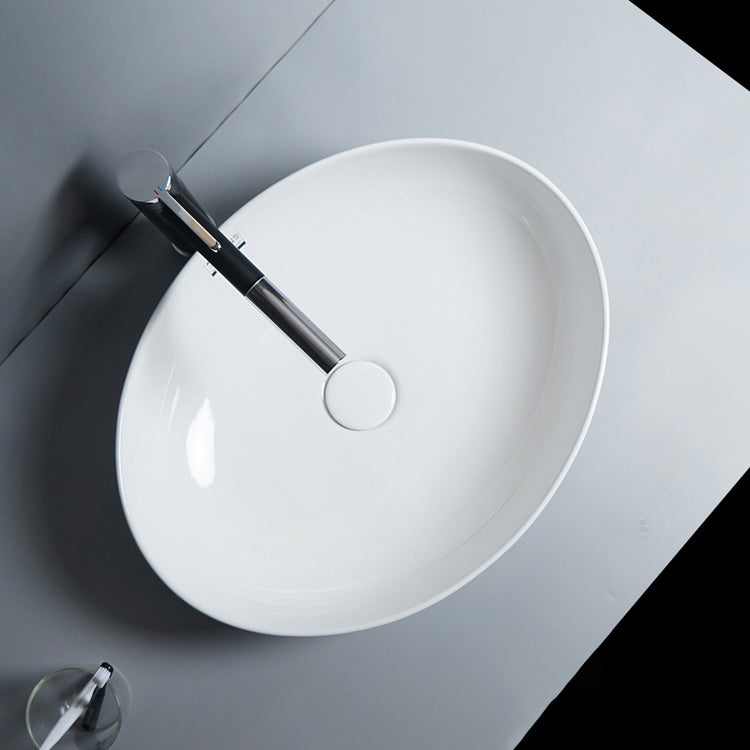 Modern Bathroom Sink Porcelain Round Vessel Lavatory Sink with Pop-Up Drain