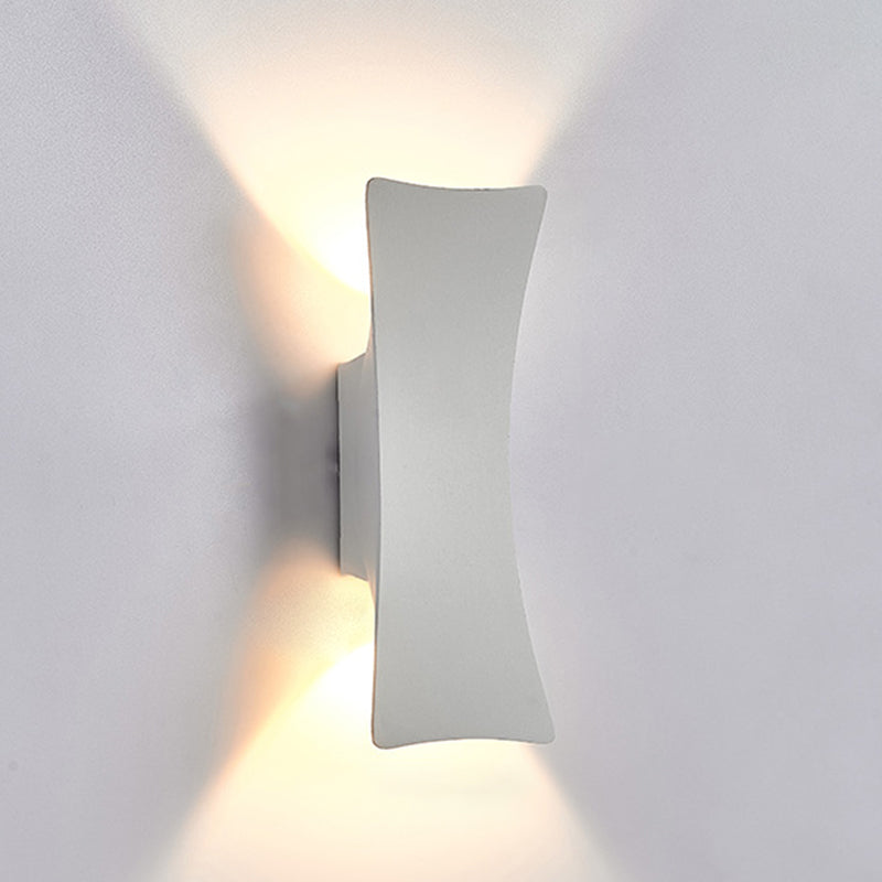 Contemporary Wall Sconce Curve Waterproof Sconce Lighting with Aluminium