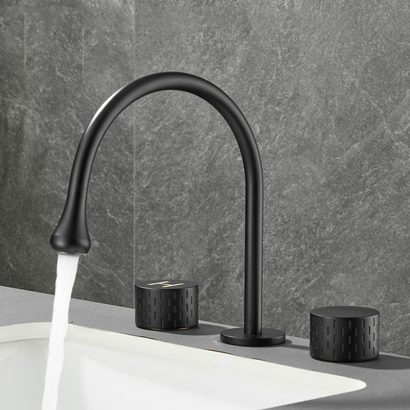 Modern Bathroom Faucet Two Handle Temperature Control Bathtub Faucet