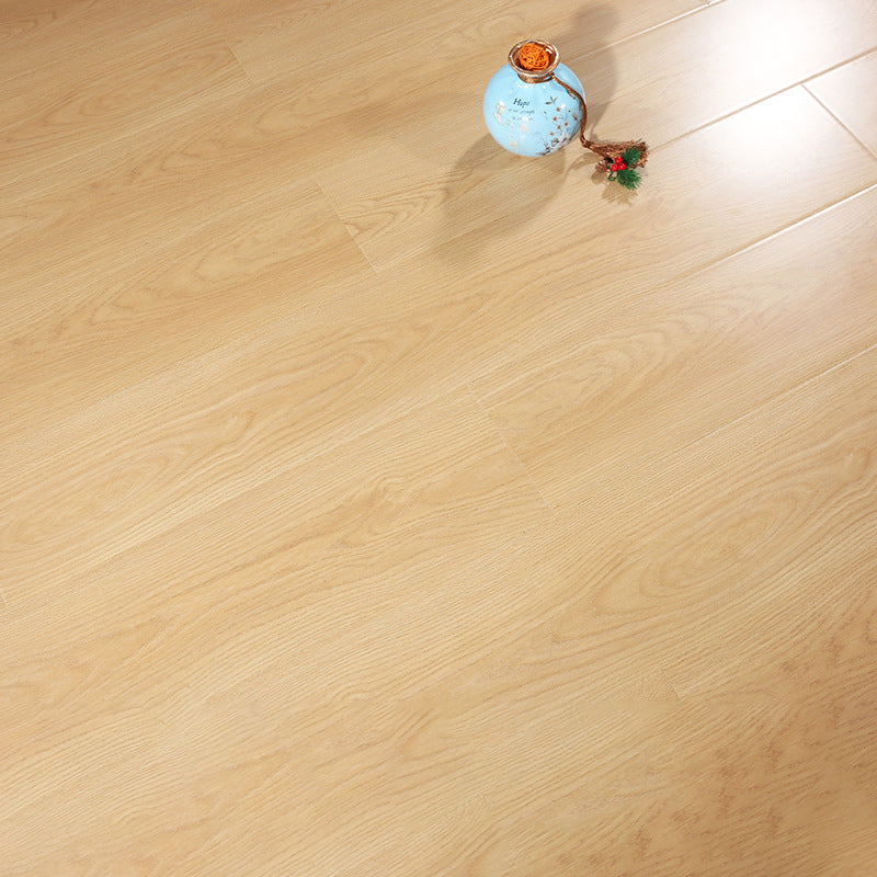 Maple Modern Laminate Flooring Click Lock Stain Resistant Plank Flooring