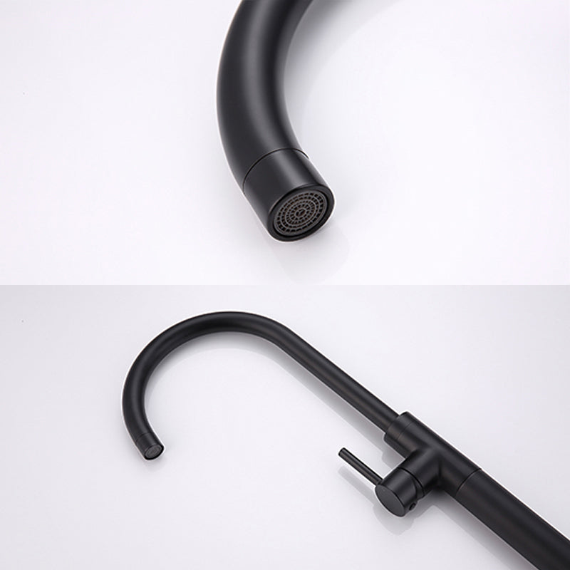 Modern Floor Mounted Metal Freestanding Tub Filler Freestanding High Arc Tub Faucet Set