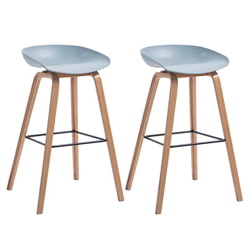 Plastic Bar Stool Low Back Dining Stool with Solid Wood Base