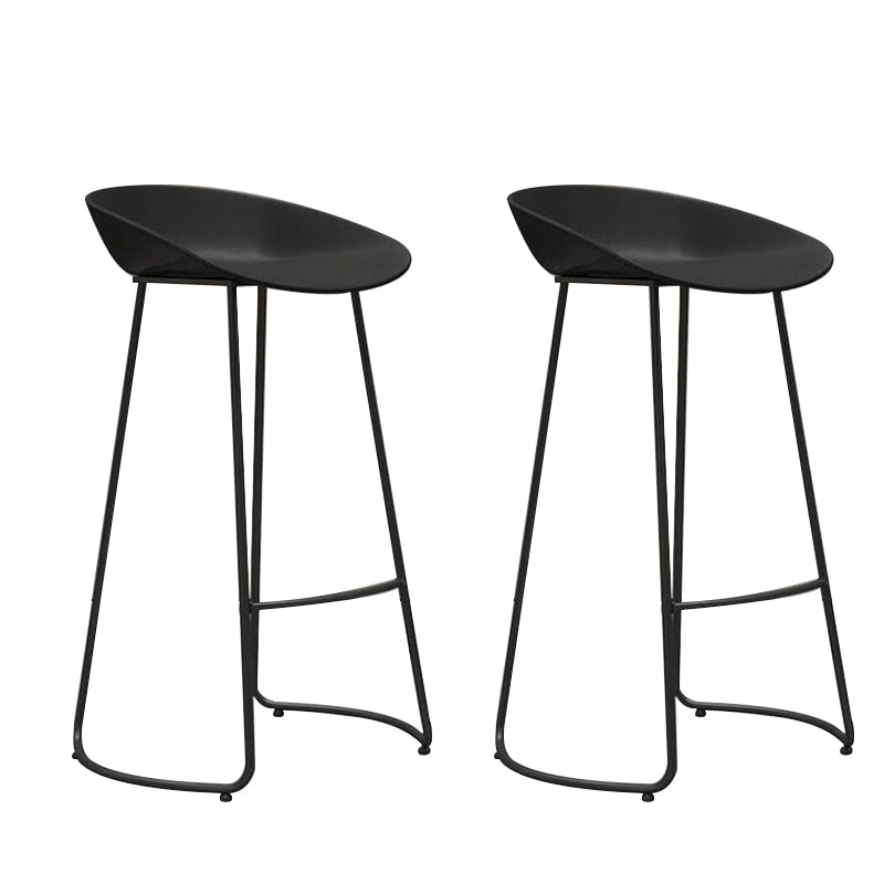 Industrial Plastic Bar Stool Armless Dining Stool with Metal Base