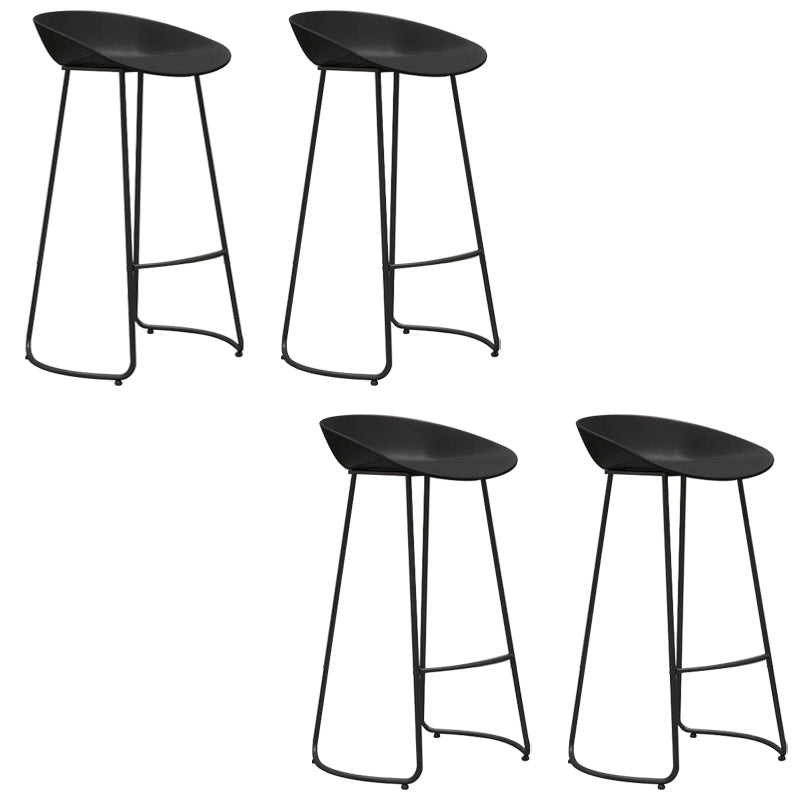 Industrial Plastic Bar Stool Armless Dining Stool with Metal Base