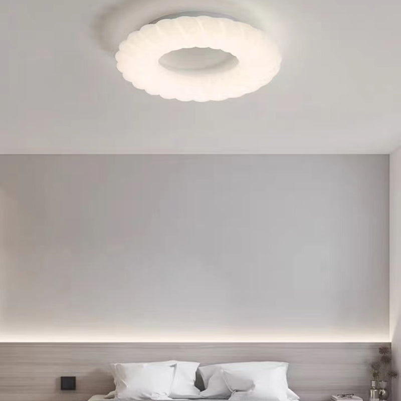 White Shaded Ceiling Light Contemporary LED Flush Mount Lighting for Home