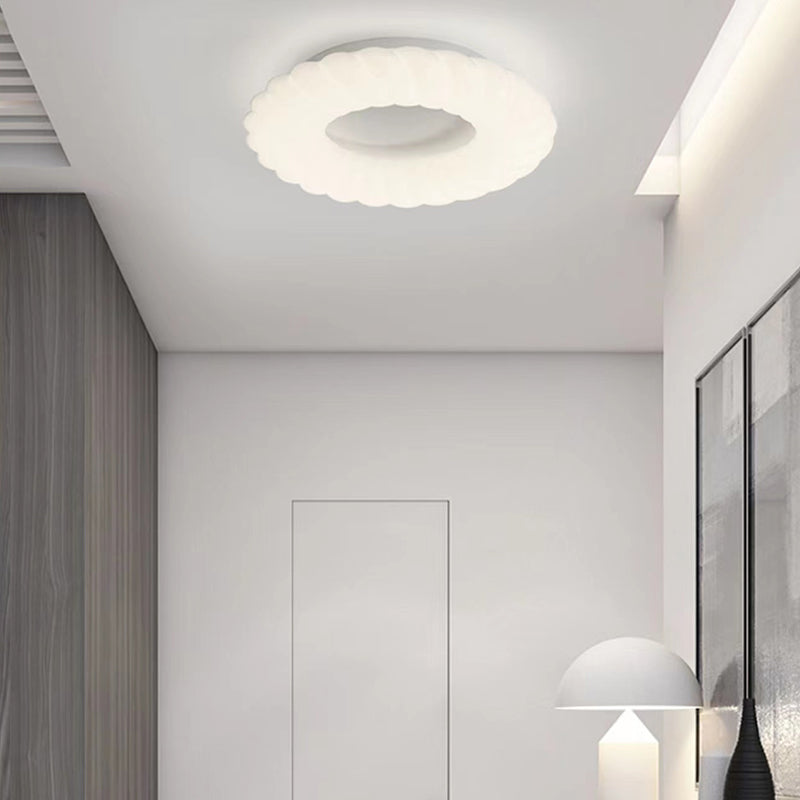 White Shaded Ceiling Light Contemporary LED Flush Mount Lighting for Home