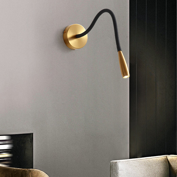 Armed Wall Light Fixture Modern Metal 1 Light Wall Sconce in Gold