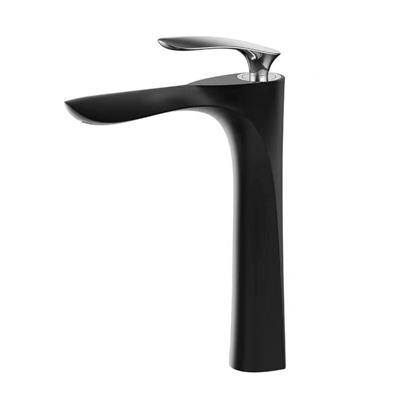 Lever Handle Vanity Sink Faucet Single Hole Basin Faucet with Water Hose