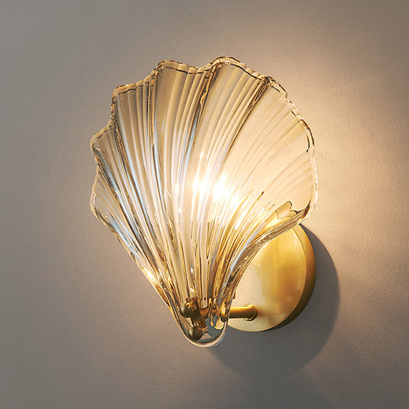 Nordic Style Wall Light Shell Shape Wall Lamp with Glass Shade for Bedroom