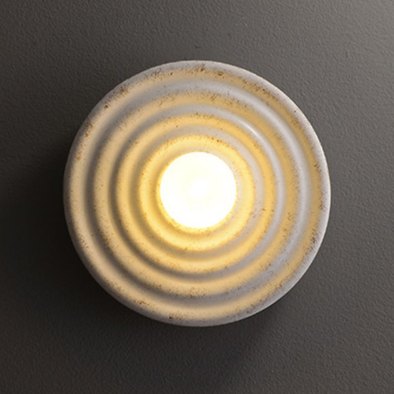 Nordic Style Wall Mount Light Circle Shape Resin Wall Lamp for Living Room