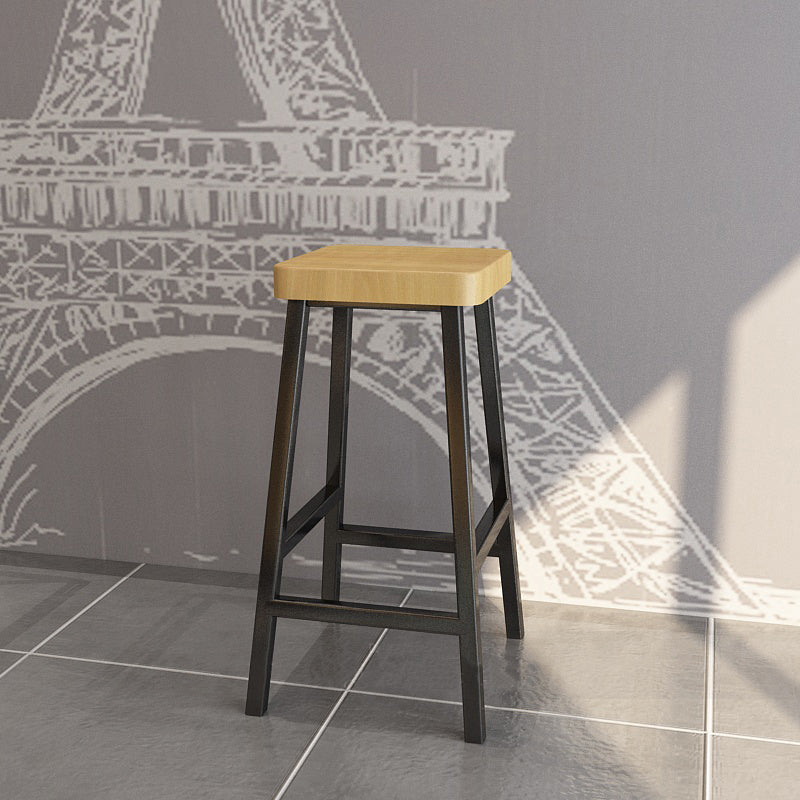 Modern Armless Counter Stool Pine Wood Bar Stool with Pedal for Cafe