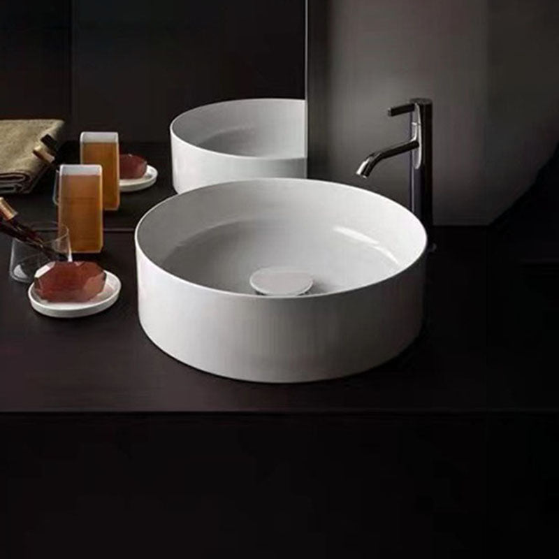 Modern Round Sink Ceramic Metal Undermount Bathroom Sink in White(Not Included Faucet)