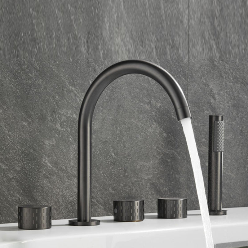 Traditional Deck Mounted Metal Tub Filler Three Handles Faucet