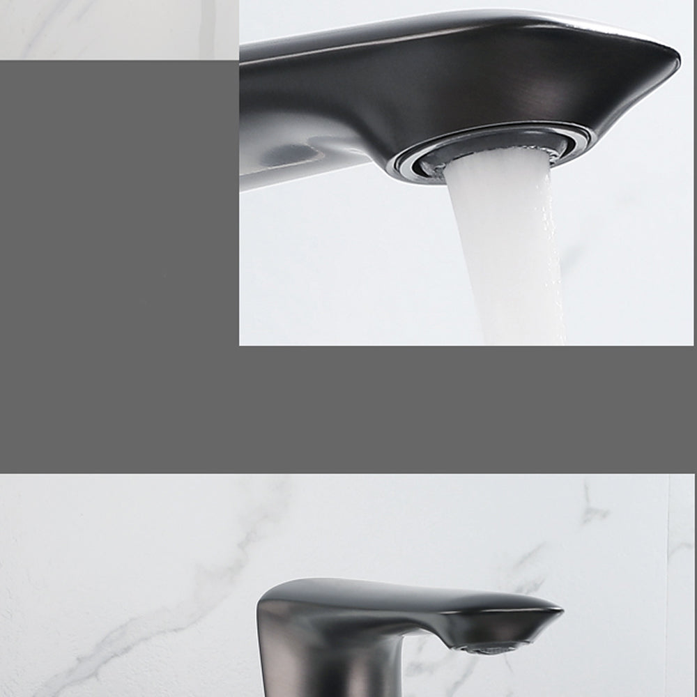 Modern Bathtub Faucet Flush Mounted Shower Head Rod Handle Faucet