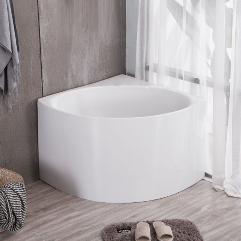 Modern Acrylic Corner Bath 24.8-inch Tall Soaking White Bathtub