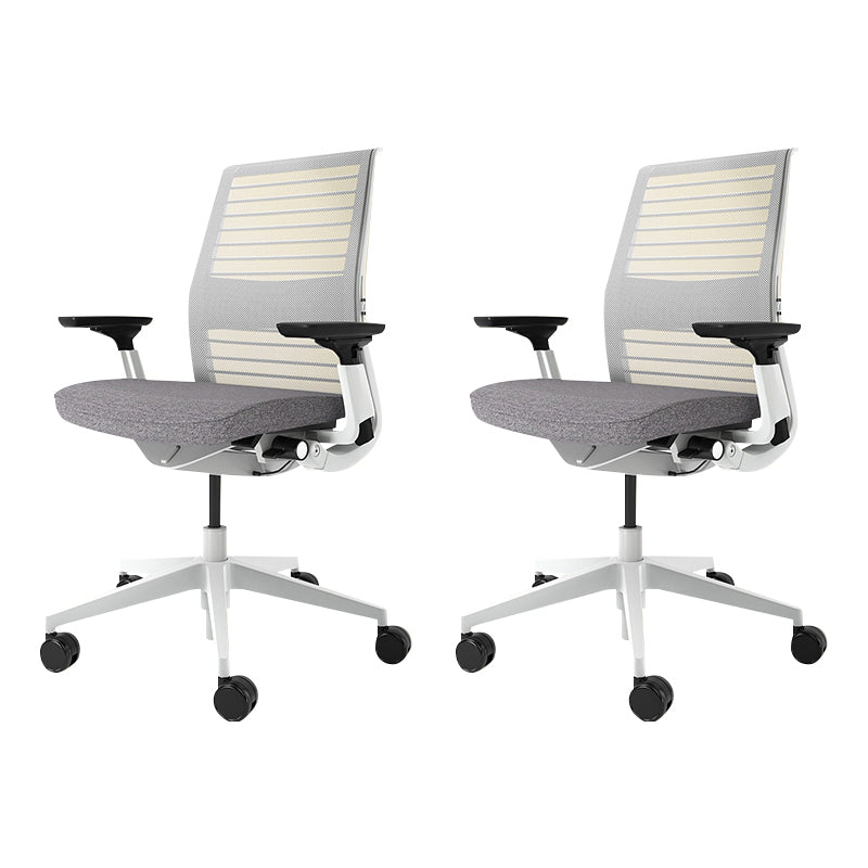 Modern Office Chair Adjustable Seat Height Swivel Chair with Wheels