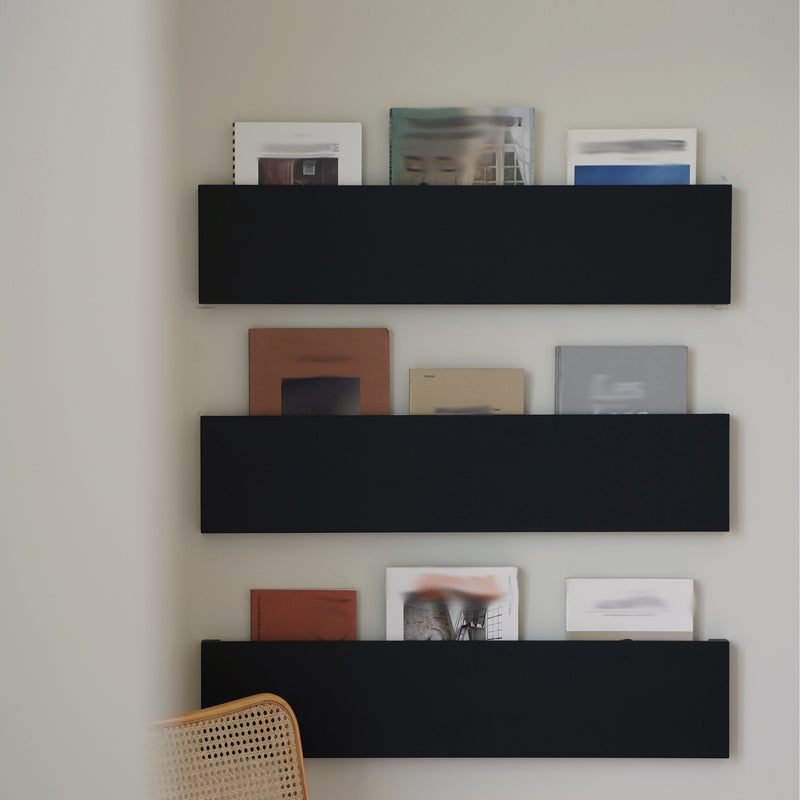 Wall Mounted Bookshelf Modern Style Metal Shelf Bookcase in Black