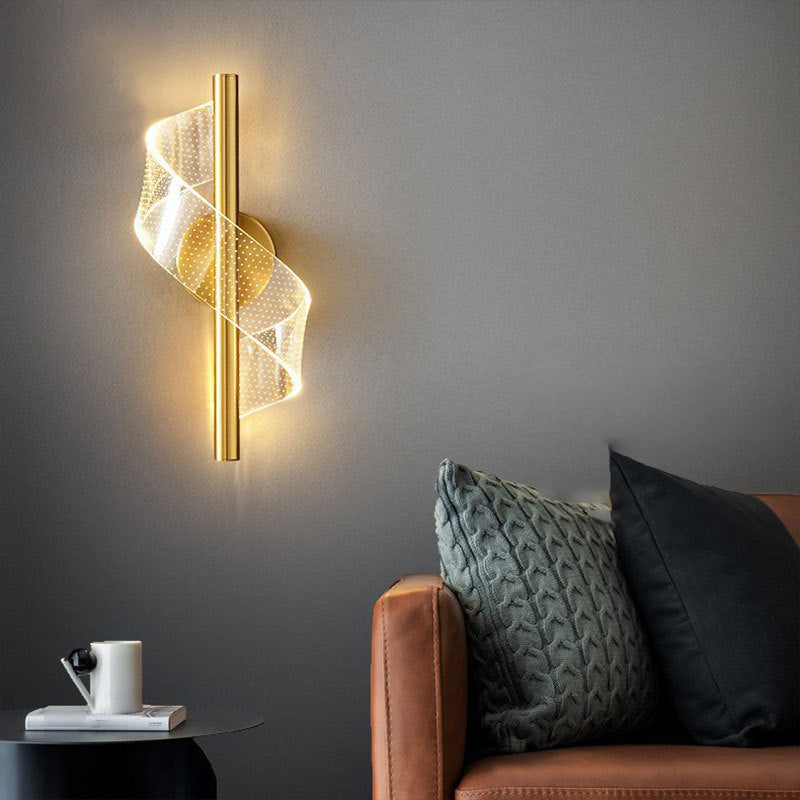 Modernism Single Wall Mounted Sconce LED Acrylic Wall Light in Black/Golden Finish