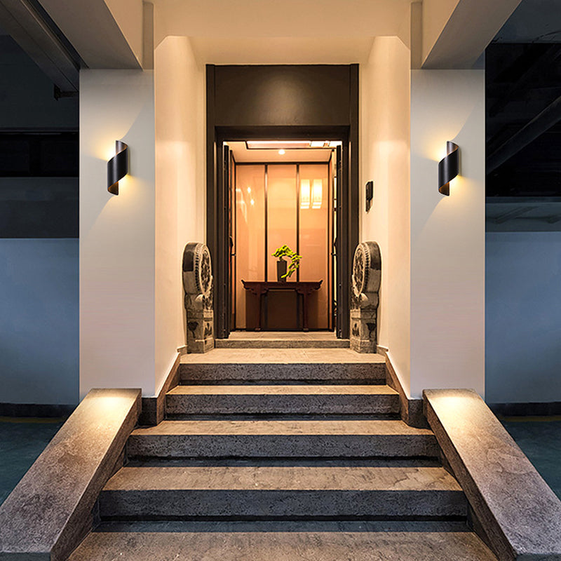 White/Black Modern Wall Mounted Sconce 1 Light Metallic Wall Light