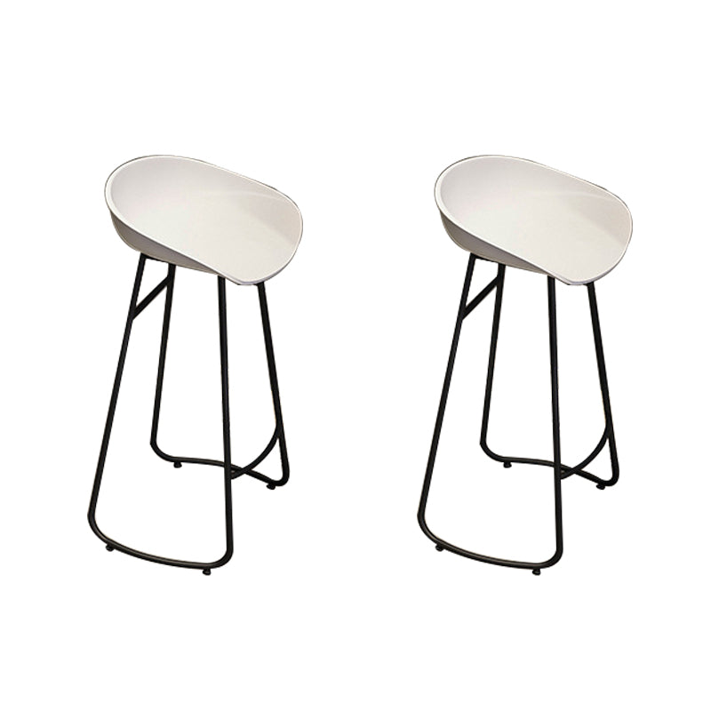 Industrial Plastic Counter Stool Armless Bar Stool with Metal Base
