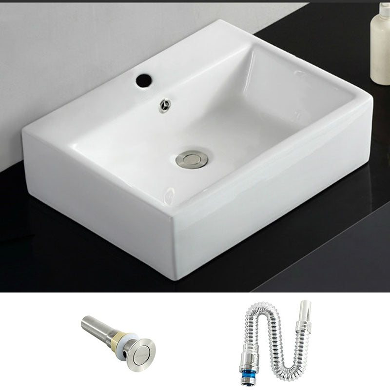 Rectangular and Round Vessel Sink in white with No Craftsmanship Basin Sink
