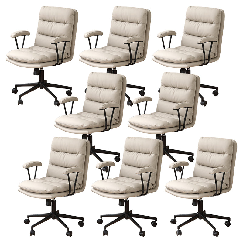 Modern Office Leather Chair Adjustable Seat Height Padded Arms Swivel Chair with Wheels