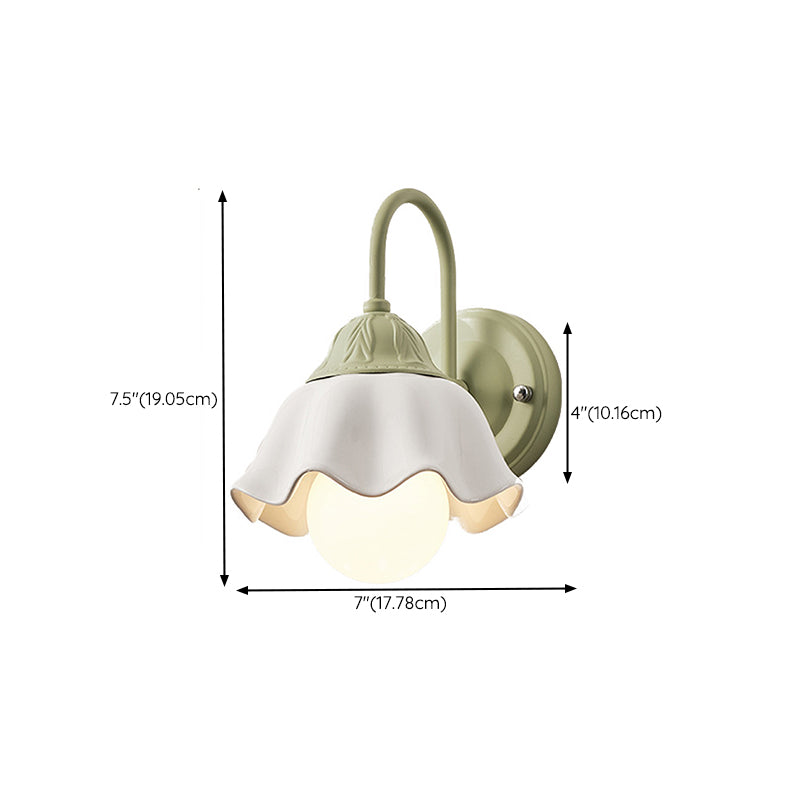 Modern Simple Green Vanity Light Flower Shape Vanity Lamp for Shower Room