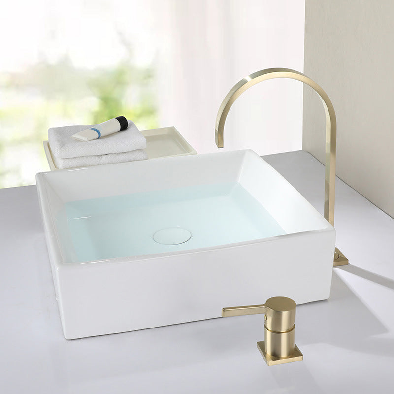 Single Handle Basin Faucet Contemporary Luxury Bathroom Faucet