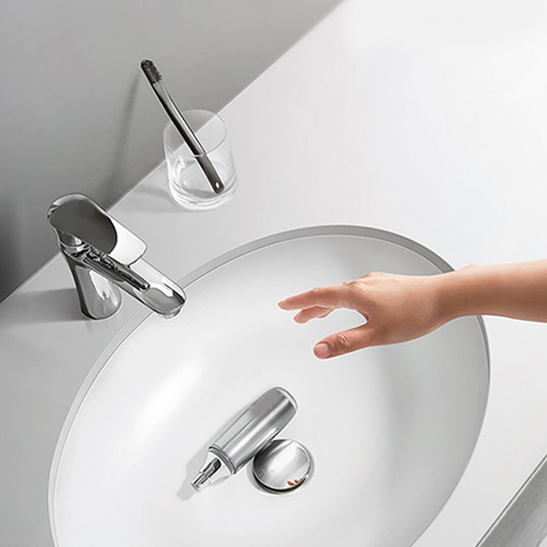 Oval Porcelain Vessel Sink Modern Bathroom Sink with Overflow(Not Including Faucet)