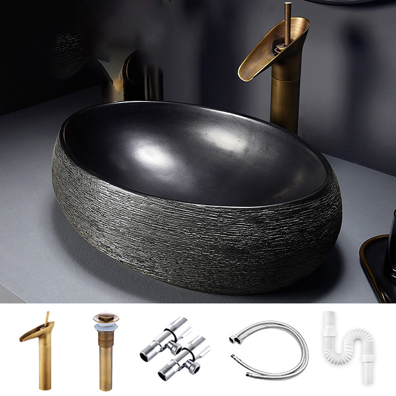 Modern Bathroom Sink Black Oval Ceramic Bathroom Sink with Faucet