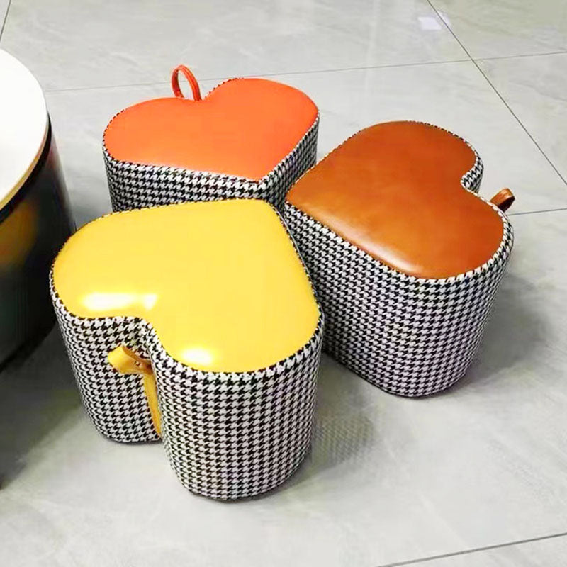 Fabric Standard Stool Modern Style Simple Heart-shaped Stool