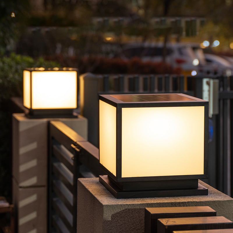Contemporary Metallic Pillar Light Creative LED Solar Lighting Fixture for Garden