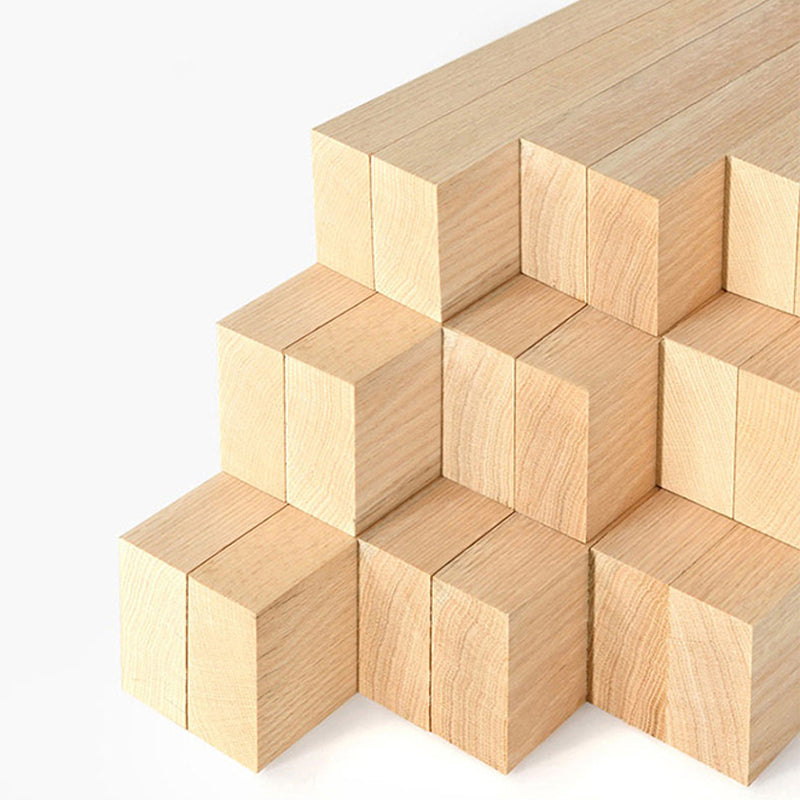 Traditional Rubberwood Solid Wood Frame Wardrobe Freestanding Wardrobe with Legs