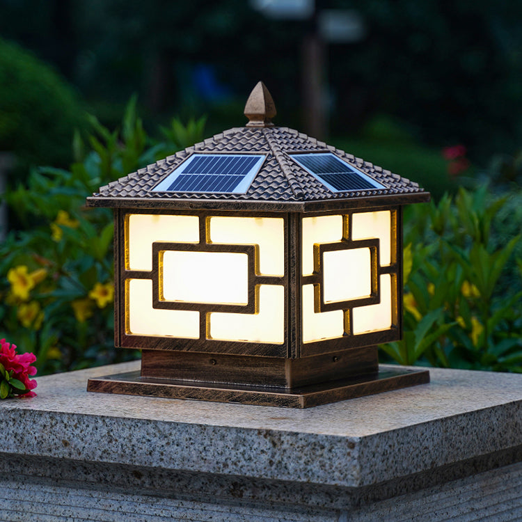 Modern Pillar Light Simple LED Solar Lighting Fixture for Garden