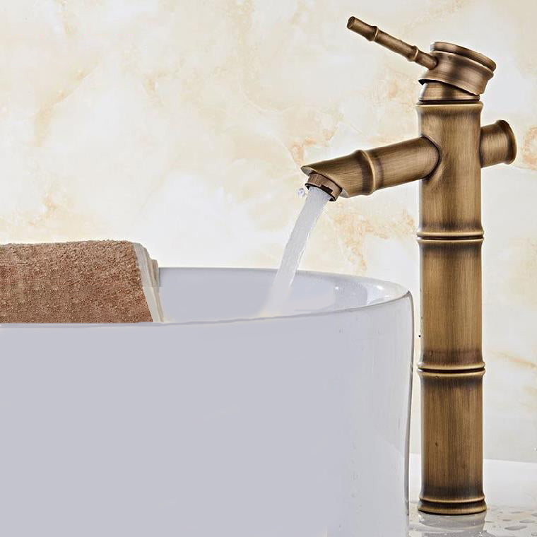 Brass Country Basin Faucet Single Hole Vanity Sink Faucet for Bathroom