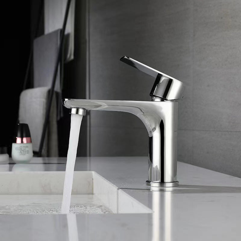 Stainless Steel Bathroom Lavatory Faucet 1 Handle Hot and Cold Basin Faucet with Hoses