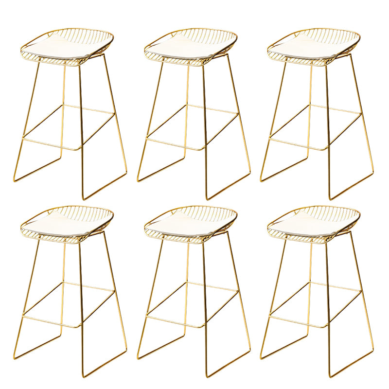 Metal Dining Stools Scandinavian Armless Bar Stools with Footrest