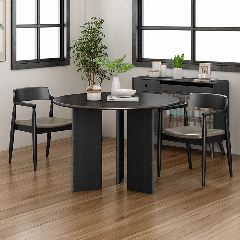 Modern Style Round Dining Table Solid Wood Dining Table in Black