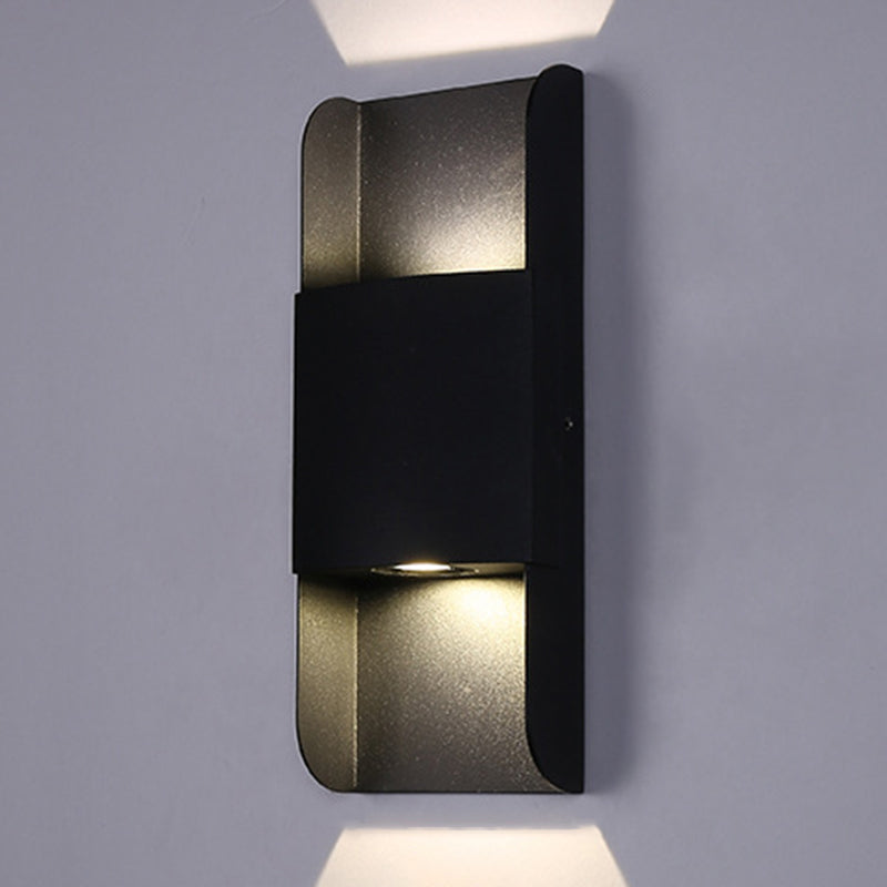 Single Black Modernism Wall Mounted Sconce Metallic Wall Light