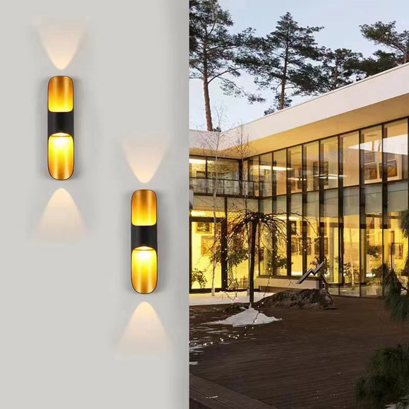 Single Black Modernism Wall Mounted Sconce Metallic Wall Light