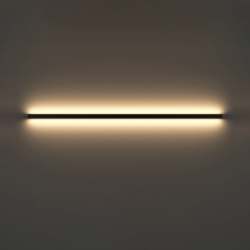 Linear Shape Metal Wall Lighting Modern Style 1-Light Wall Mounted Light in Black