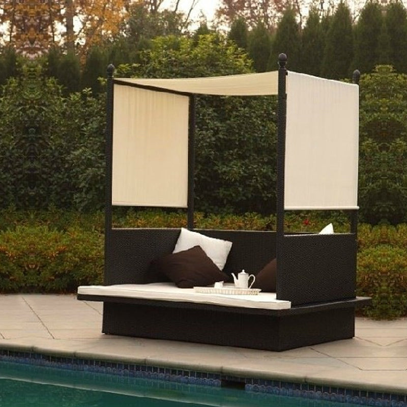 Water Proof Metal Outdoor Sofa Bed Courtyard Tropical Style Seating