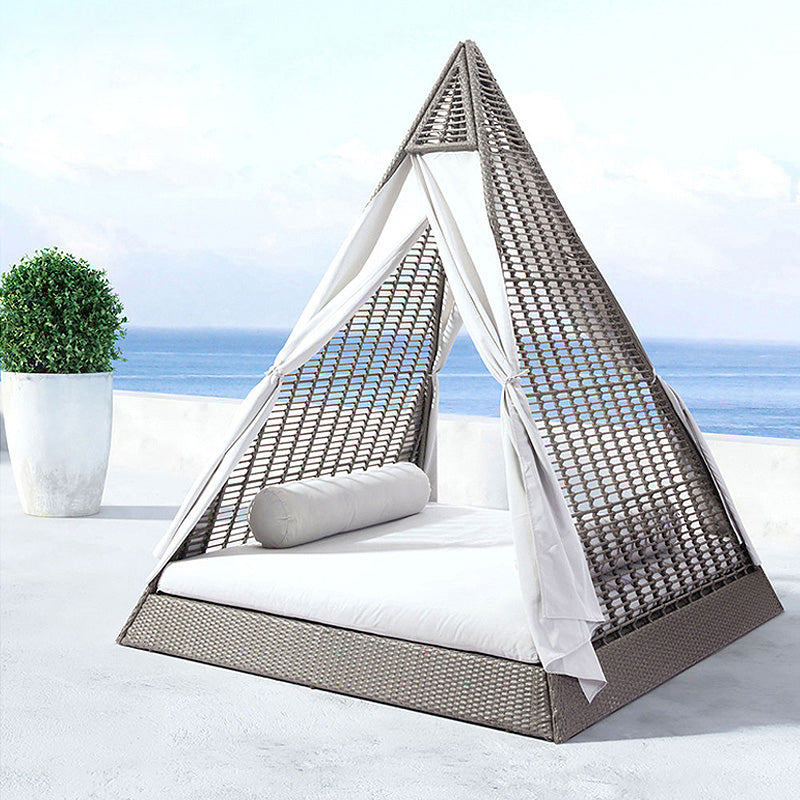 Water Proof Metal Outdoor Sofa Bed Courtyard Tropical Style Seating