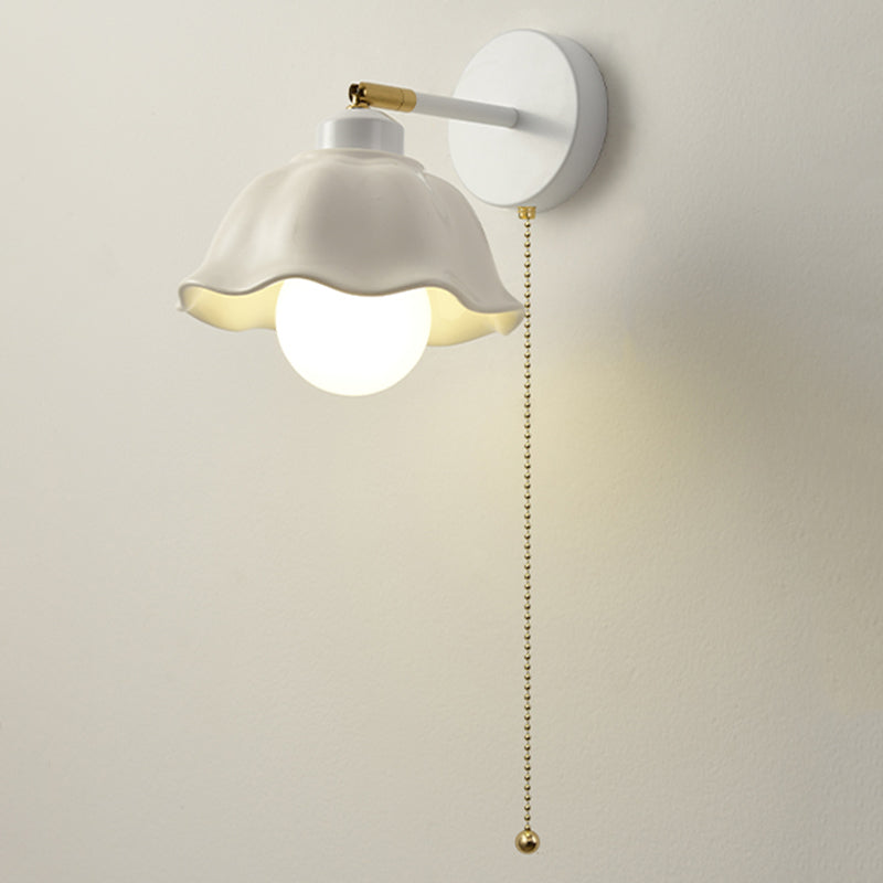 Nordic Style Iron Wall Light Dome Shape Adjustable Wall Lamp for Bedroom