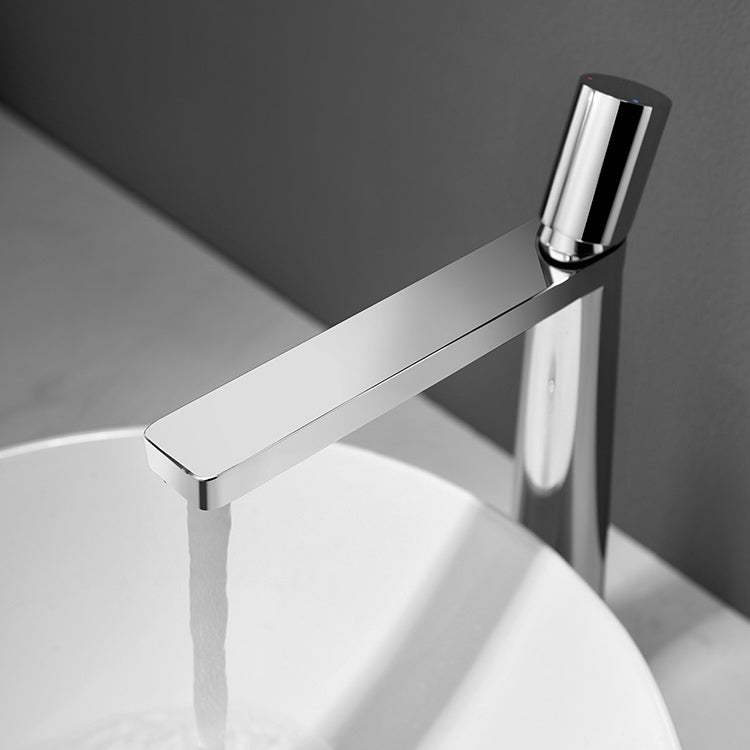 Knob Handle Square Sink Faucet Brass Bathroom Sink Faucet with 1 Hole