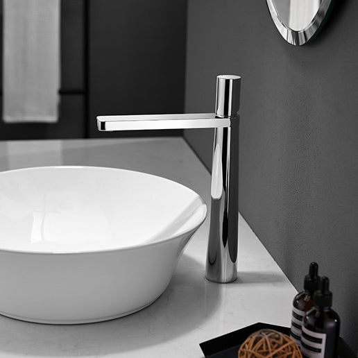Knob Handle Square Sink Faucet Brass Bathroom Sink Faucet with 1 Hole