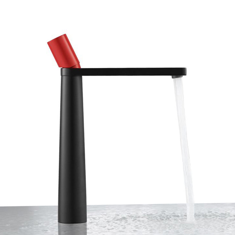 Knob Handle Square Sink Faucet Brass Bathroom Sink Faucet with 1 Hole