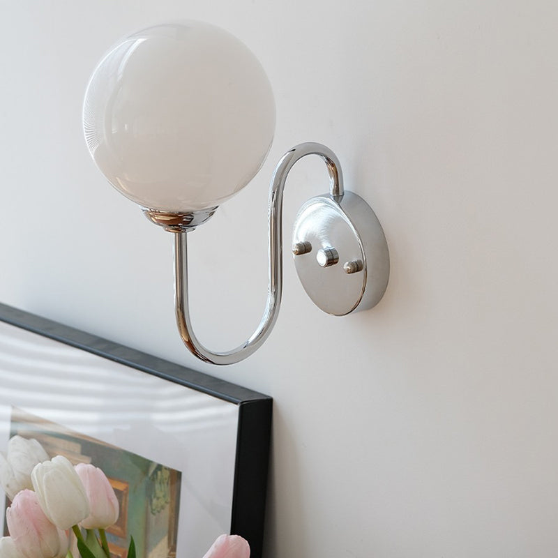 Nordic Style Wall Light Ball Shape Wall Lamp with Glass Shade for Living Room