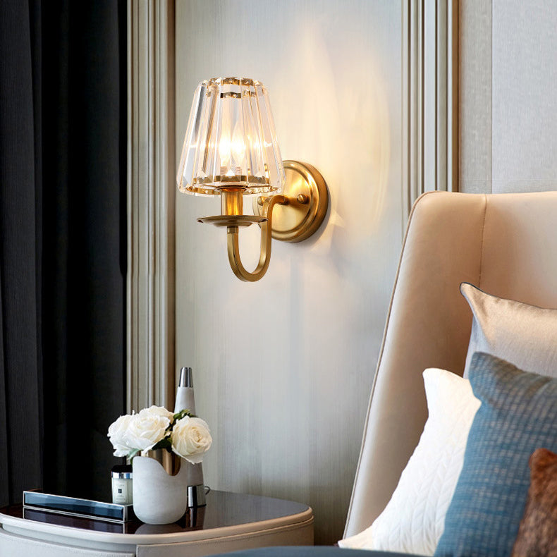 Geometric Wall Lighting Modern Crystal 1 Light Wall Sconces in Gold