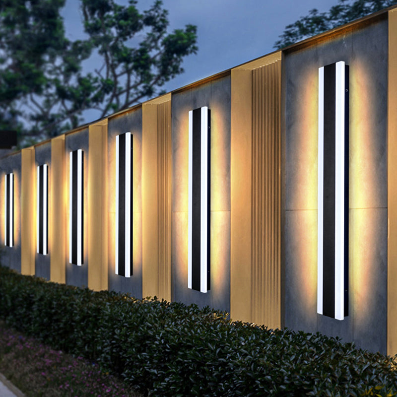 Metal Linear Shape Wall Lighting Modern Style 1-Light Wall Mounted Light in Black